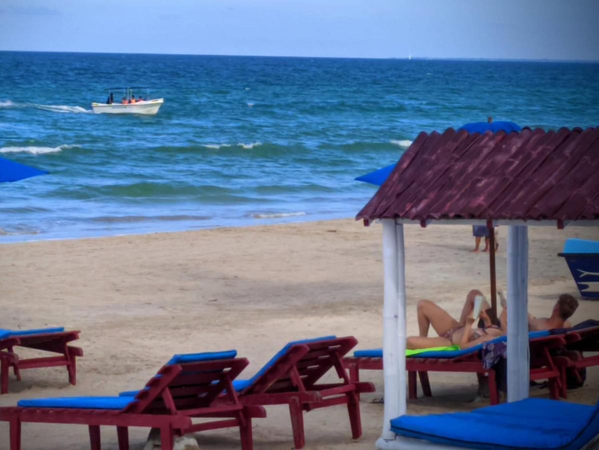 Blue Sand Beach Resort Trincomalee Eksteriør billede